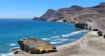 Apartment 'Casa Medusa' with Mountain Views, Wi-Fi and Air Conditioning