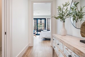 5 makuuhuonetta, internet