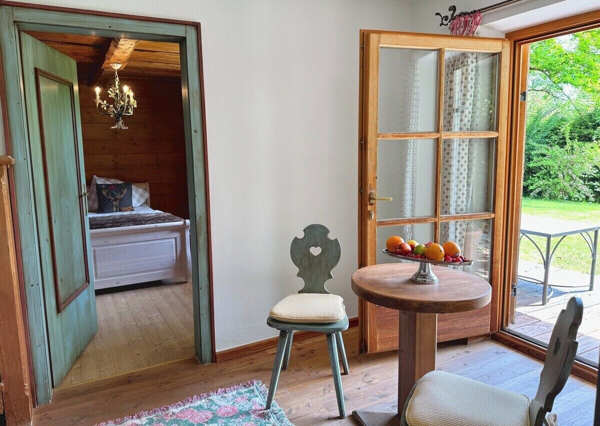 4 chambres, fer et planche à repasser, draps fournis