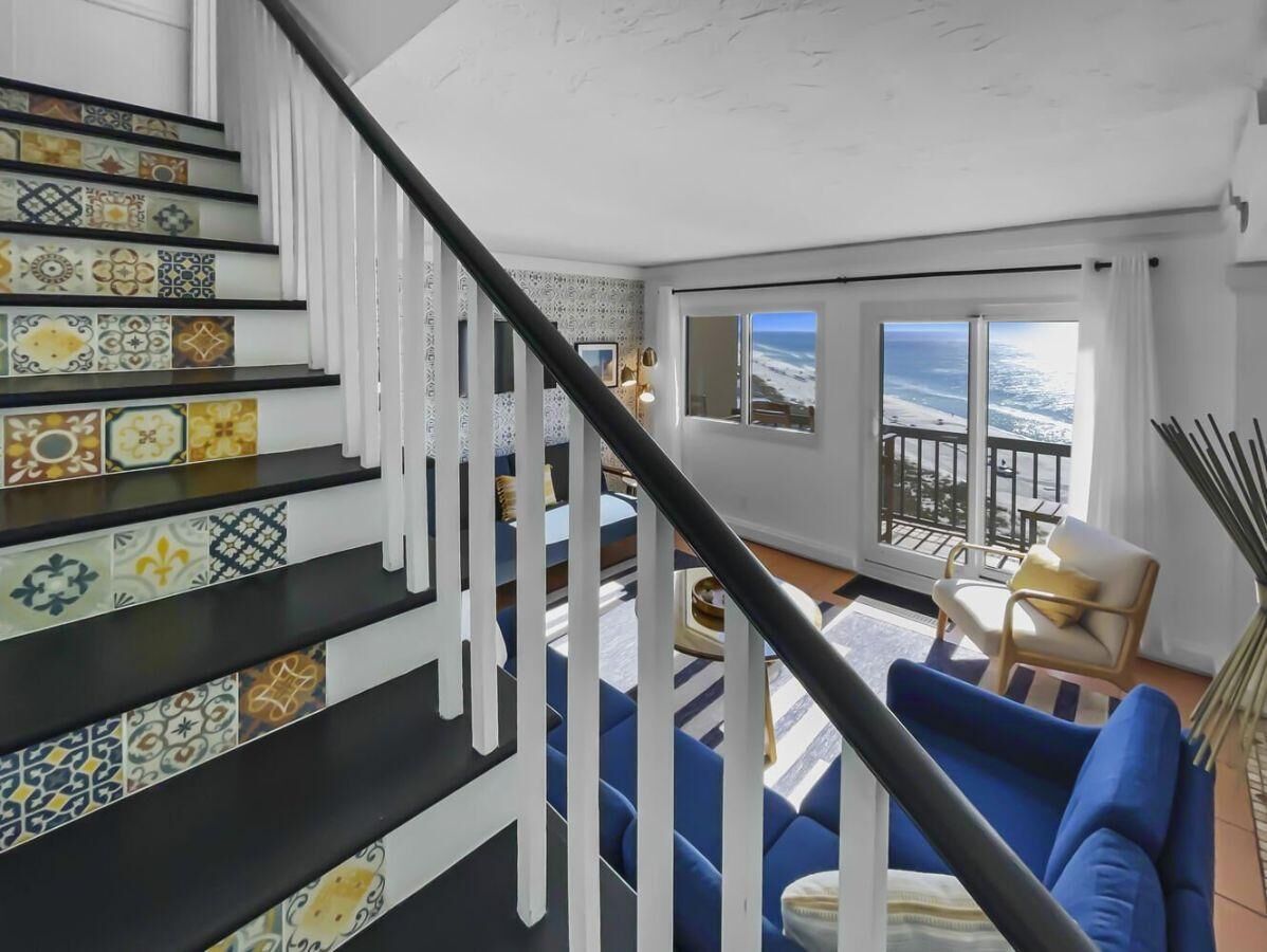 Condo, Multiple Beds (Pinnacle Port PH-12 - Casa Francesca) | Living area