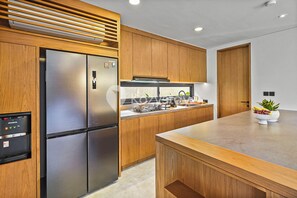 Villa, 4 Bedrooms, Pool View | Private kitchen