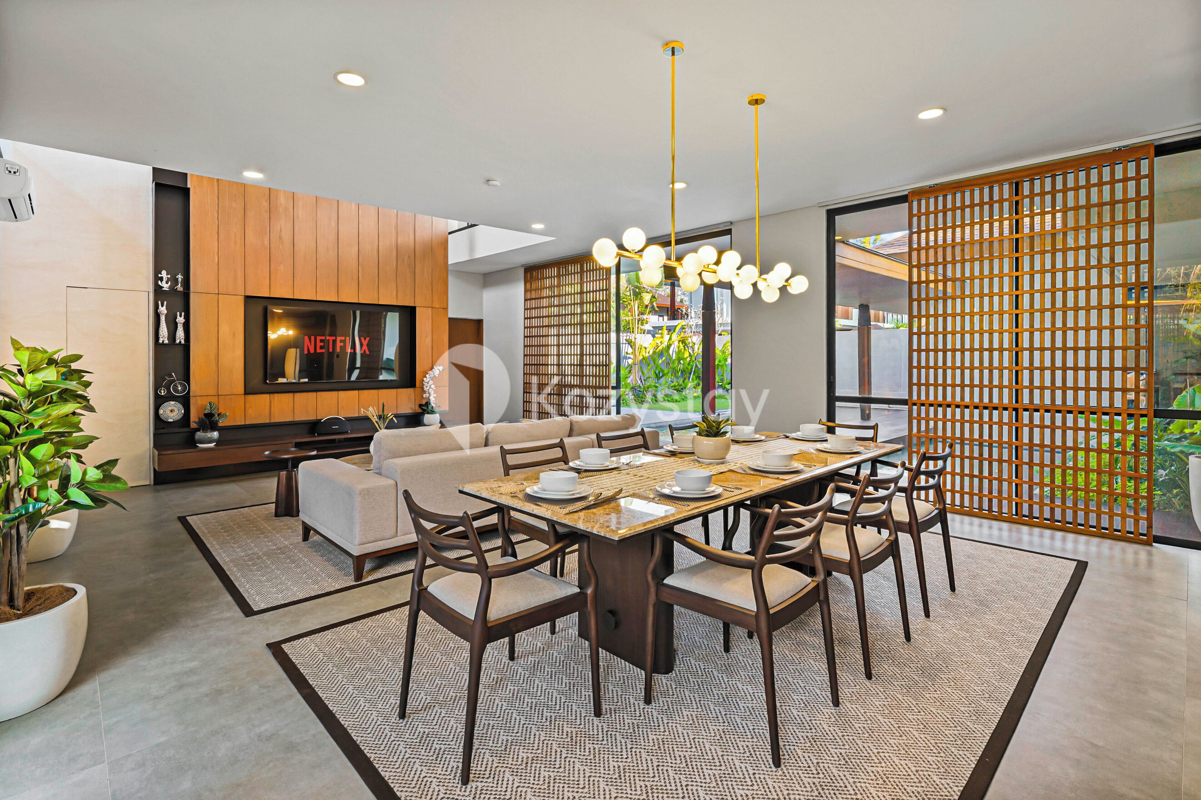 Villa, 4 Bedrooms, Pool View | Dining room
