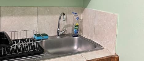Fridge, microwave, stovetop, electric kettle