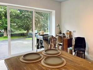 Cottage | Interior - The Treetop (Settle)