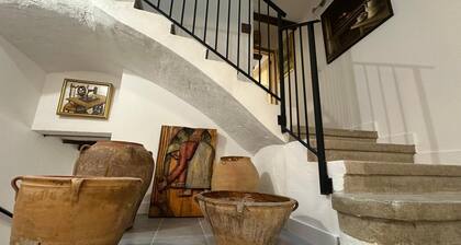 CR Las Mariposas: A 16th-Century Gem in the Heart of Navarra