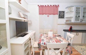 Dining - Charming Apartment "Las Raices" (Santander)