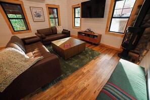 Smart-TV, Kamin, Videospiele