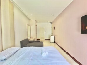 Phòng đôi Superior | Minibar, trang trí khác biệt, trang bị nội thất với thiết kế riêng biệt 
