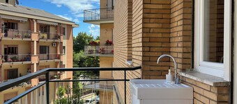MiMa House-Bright and spacious apartment within walking distance of downtown Pescara