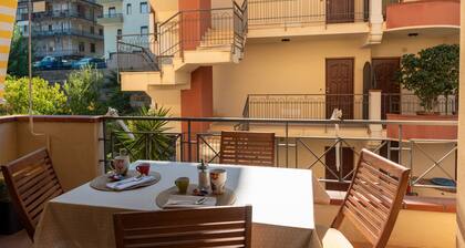 Apartamento 'Vacanza Gliaca' con vistas al mar, balcón y aire acondicionado