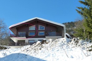 Exterior - 150m from resort center, 1st floor, view resort, balcony, tv, 57m², La Clusaz (La Clusaz)