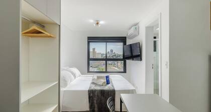 Apto próx. Ópera de Arame c\/ Garagem PLA0408