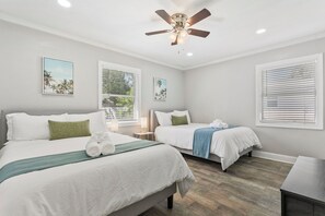 4 bedrooms, desk, iron/ironing board, travel cot