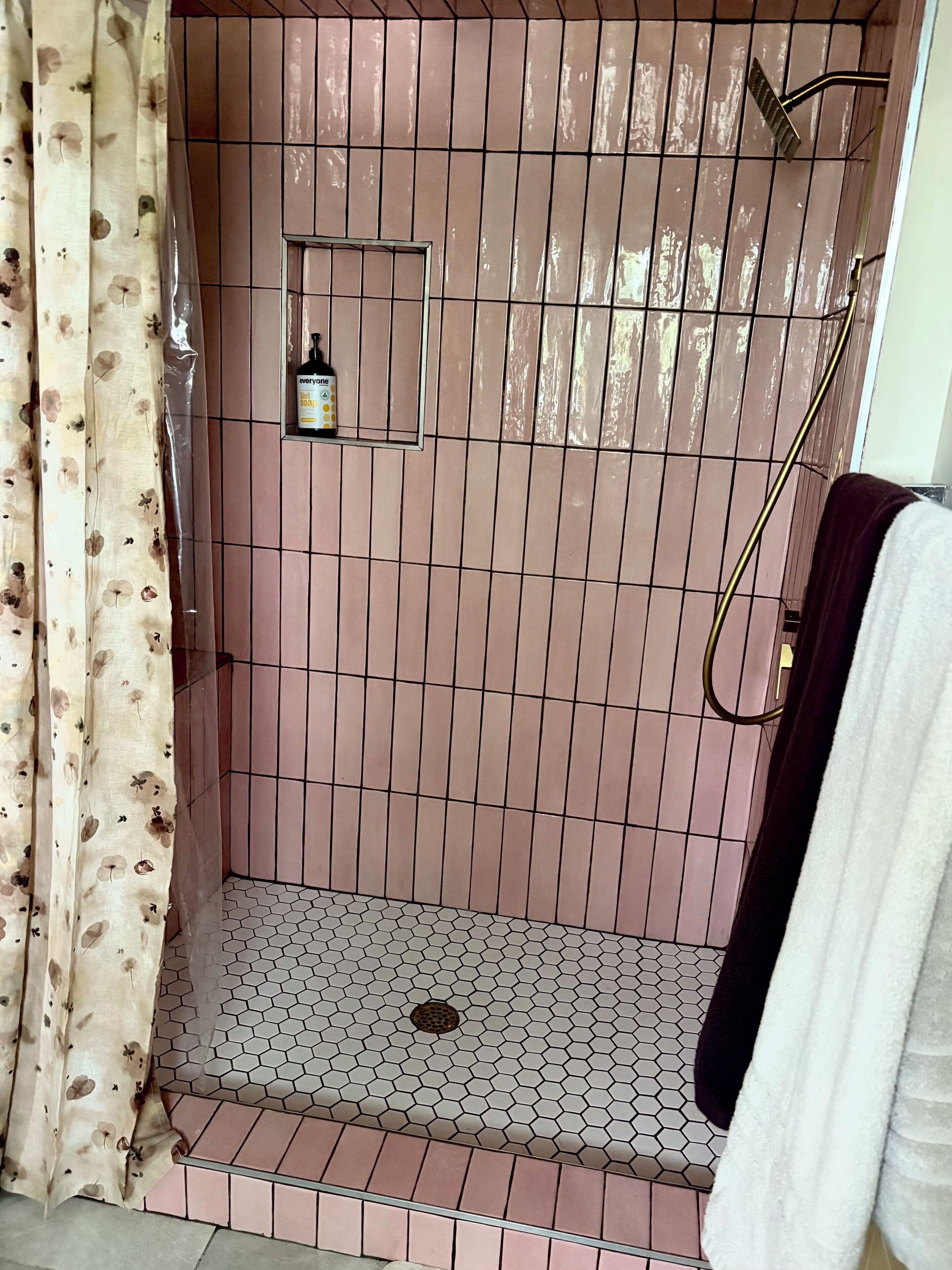 Jetted tub, hair dryer, towels, soap