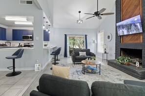 TV, fireplace, computer monitors