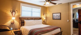 Cozy Cabin Retreat - 1BR Cabin w Nature 