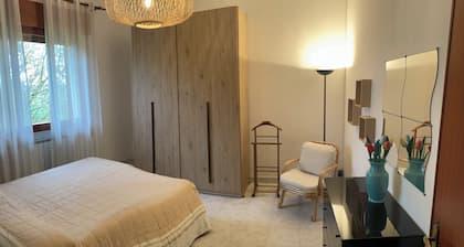 Casa Giorgia welcomes you to the greenery of the Delta with its relaxing quietness