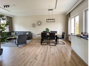 Apartment | Living room