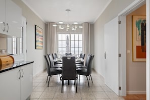 5 bedrooms