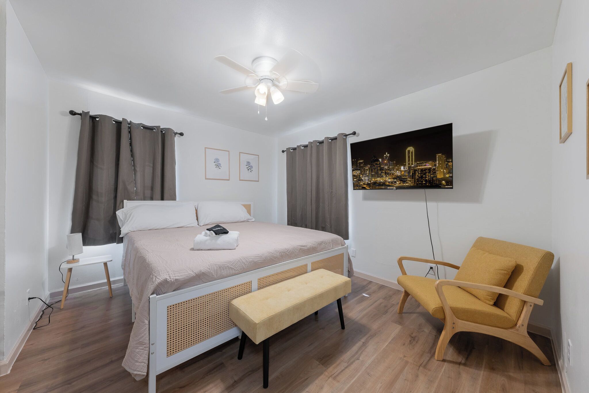 4 多间卧室、熨斗/熨衣板、WiFi、床单