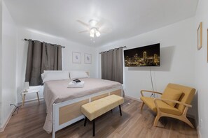 4 dormitorios, tabla de planchar con plancha, wifi y ropa de cama