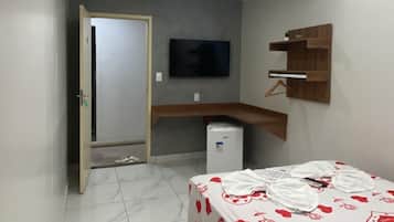 Comfort Double Room, 1 Queen Bed, Private Bathroom, Beachfront | Desk, iron/ironing board, free WiFi