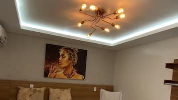 Desk, iron/ironing board, free WiFi, bed sheets