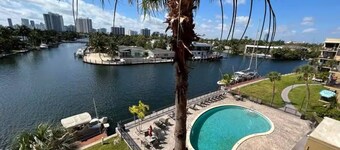 Golden Isles Hallandale Water view