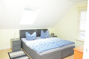 3 chambres, fer et planche à repasser, accès Internet