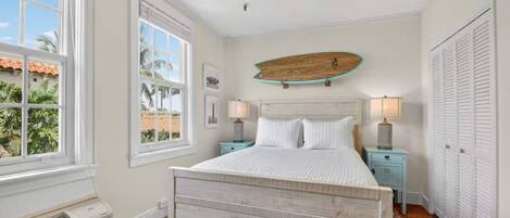 1 間睡房、熨斗/熨衫板、上網、床單