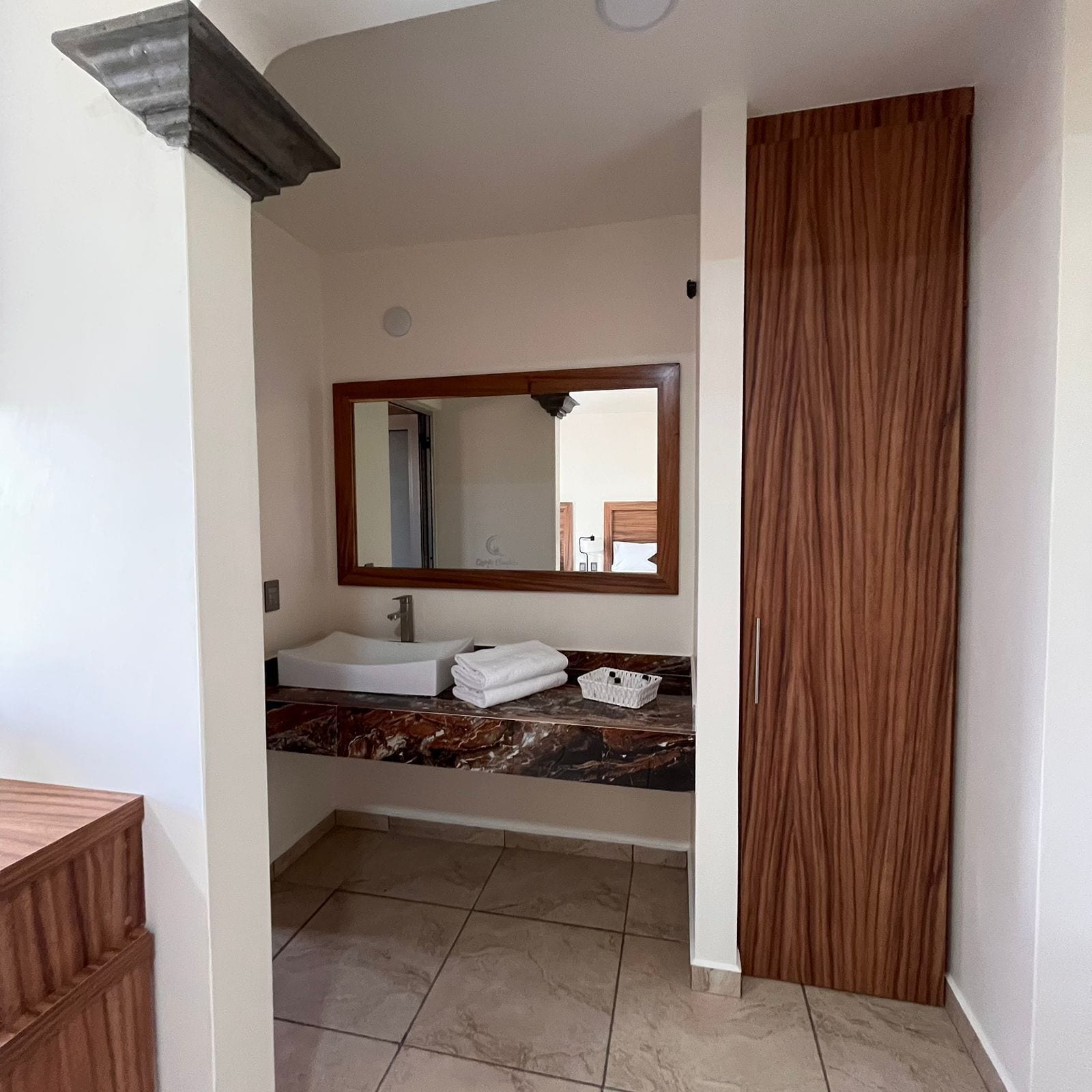 Deluxe Double Room | Desk, laptop workspace, free WiFi