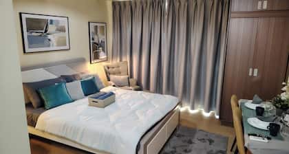 Cheap Accommodation - Newport Boulevard