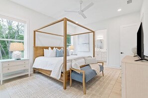 5 bedrooms, free WiFi, bed sheets