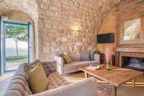 House, 3 Bedrooms, Kitchen, Mountain View | Living room | 43-inch Smart TV with cable channels, streaming services - Red Oak House With Garden & Terrace in Assia, Batroun (Bchaaleh)