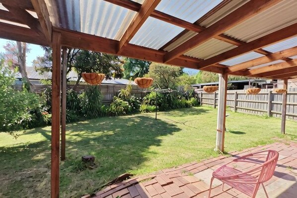 Unclassified image, 1 of 9, button - Humble Abode near Station, Costco, Eastland (Heathmont)