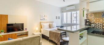 Fully Equipped Accommodations in Downtown Porto Alegre - HPN