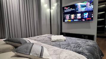 2 chambres, fer et planche Ă  repasser, Wi-Fi, draps fournis