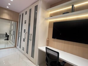 Interior - Luxurious Apartment in Ipanema - Best Location - 3 minutes from the Beach (Rio de Janeiro)