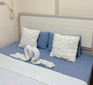 1 habitación y ropa de cama 