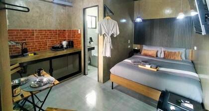 Standard room/Casakarina-Lucena City