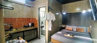 Standard room/Casakarina-Lucena City