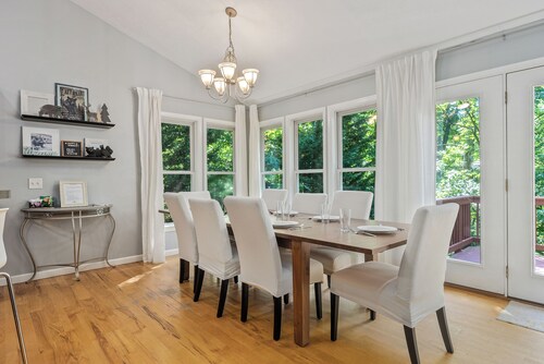 Massanutten's Charming Blue Bear Cottage - NEW!!