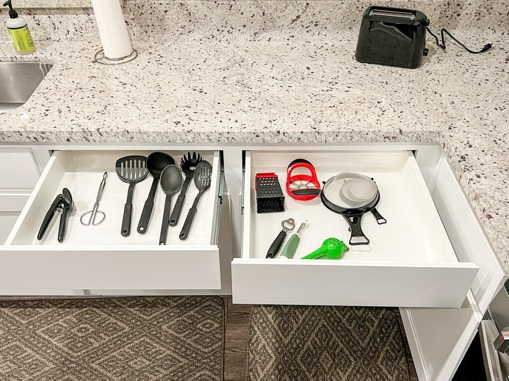 Micro-ondas, fogão, cooktop, lava-louças