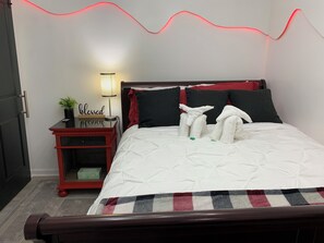 1 bedroom, iron/ironing board, free WiFi, bed sheets
