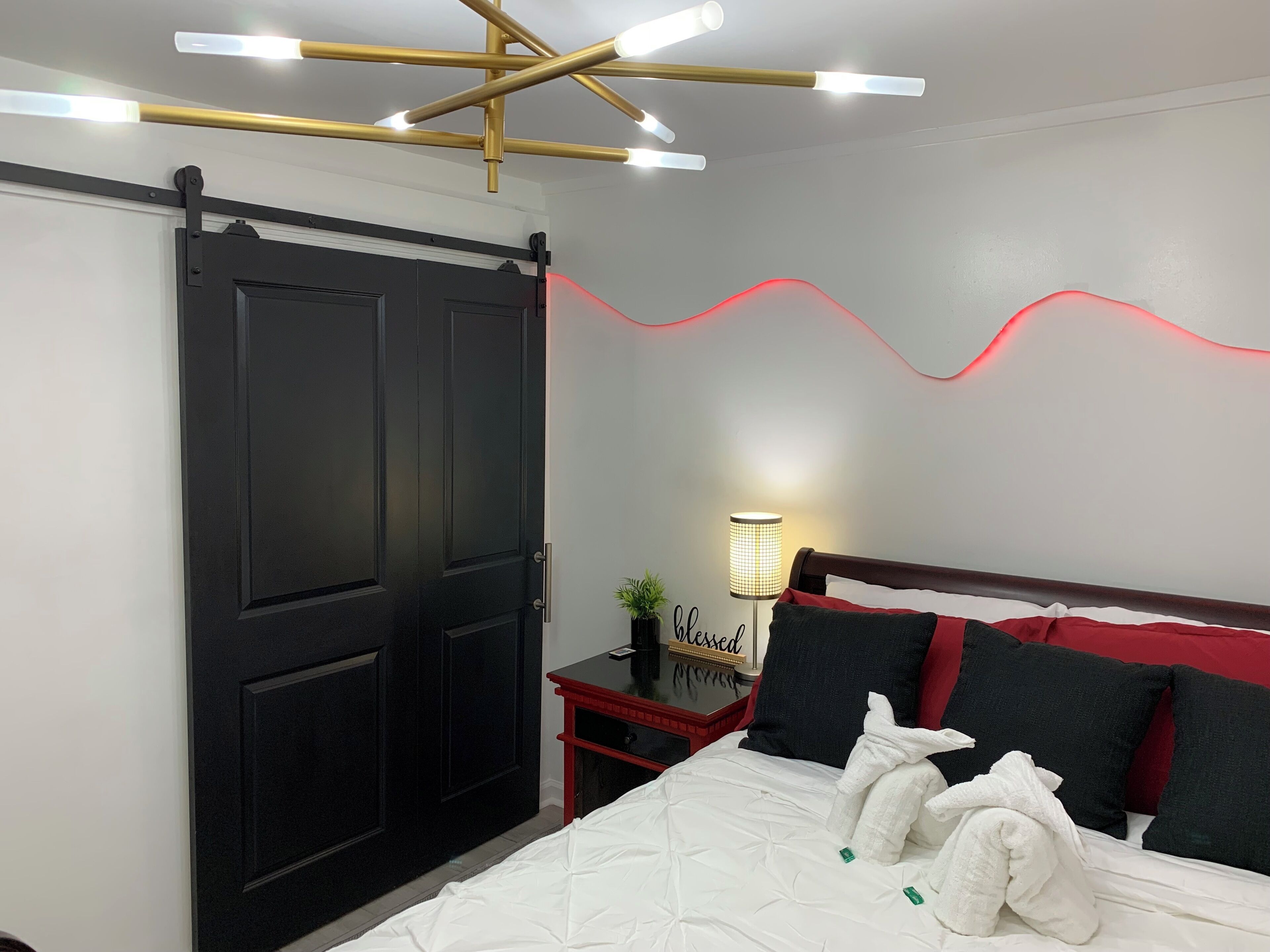 1 dormitorio, tabla de planchar con plancha, wifi gratis y ropa de cama