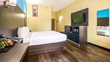 1 bedroom, desk, iron/ironing board, free WiFi