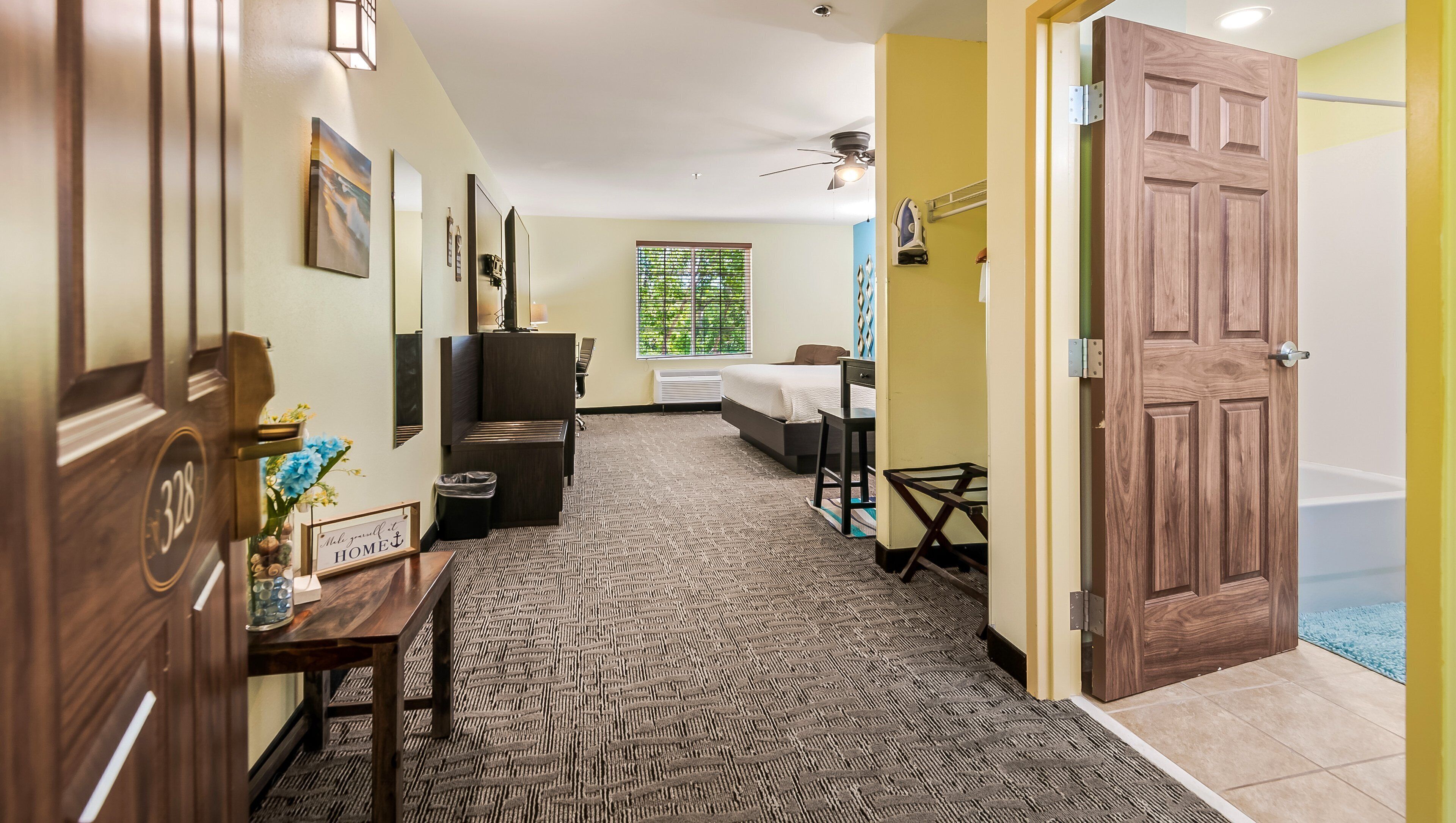 1 sovrum, skrivbord, strykjärn/strykbräda och gratis wi-fi