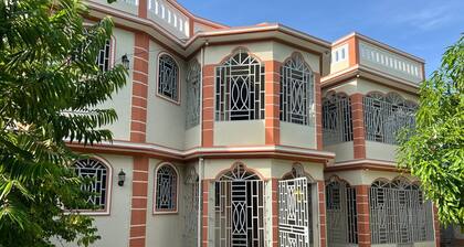 Charming 1-bedroom apartment in Sud est with AC it very nice place for sure