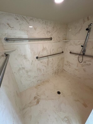 Shower, jetted tub, hair dryer, towels