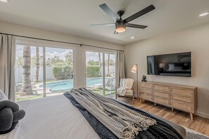 4 室のベッドルーム、アイロン / アイロン台、旅行用ベビーベッド、WiFi (無料)